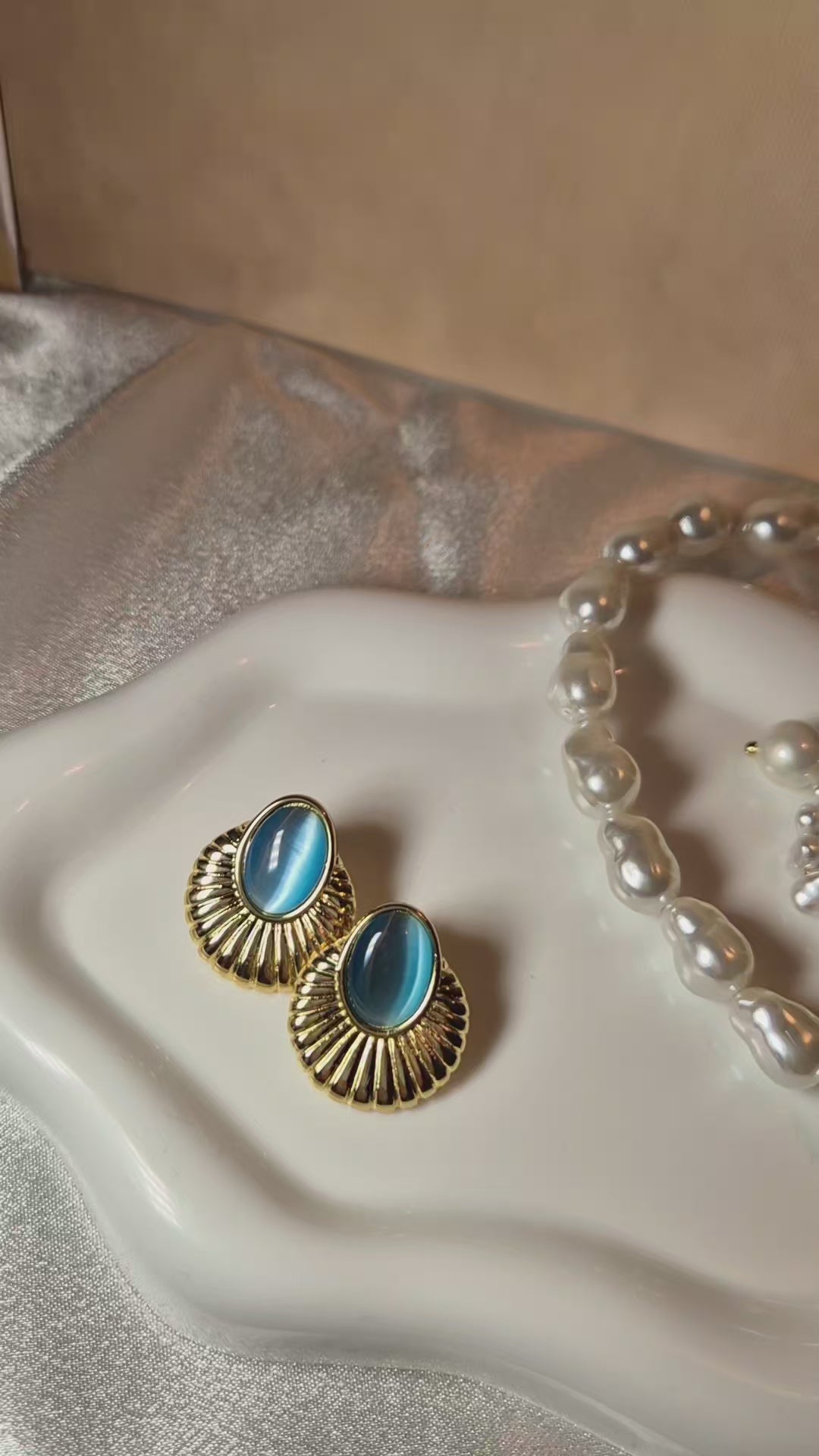 Turquoise Shell Earrings 🐚