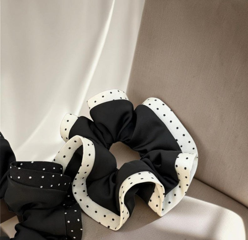 Black&White Dots