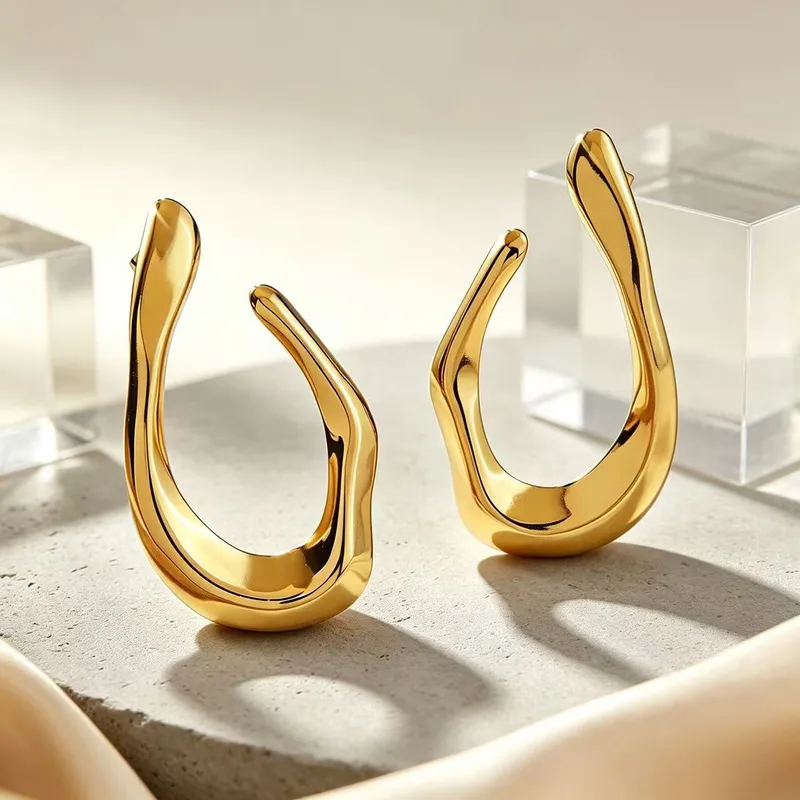 Sculpted U-Hoops