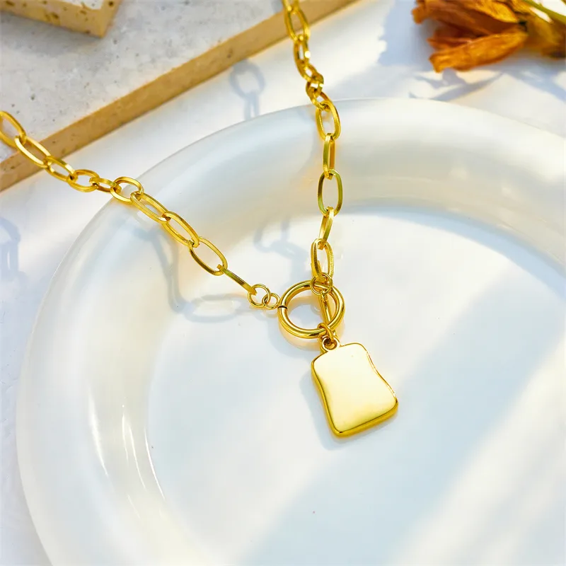 Mirror Necklace