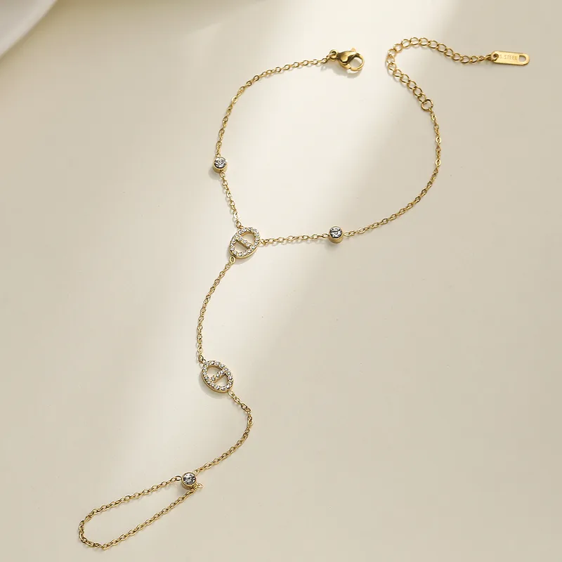 Finger Chain Bracelet
