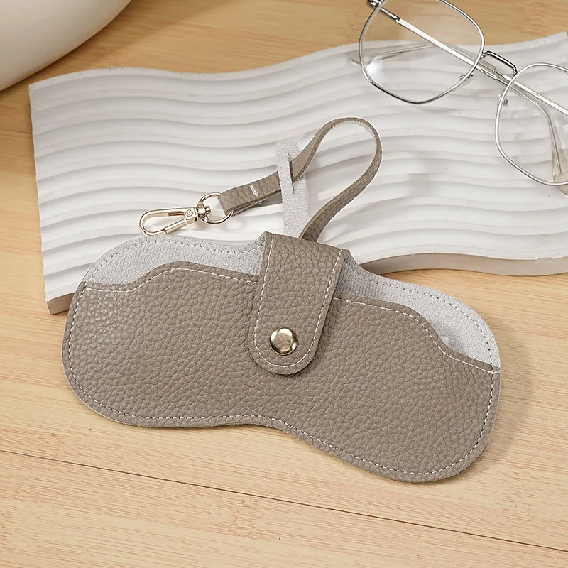 On the go Eye case